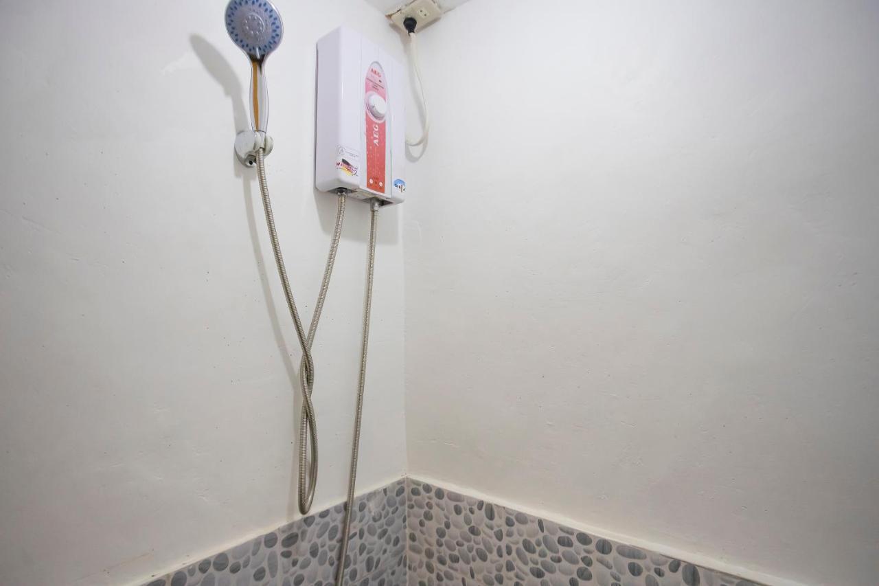 Mye Tourist Inn Paranaque City Екстер'єр фото