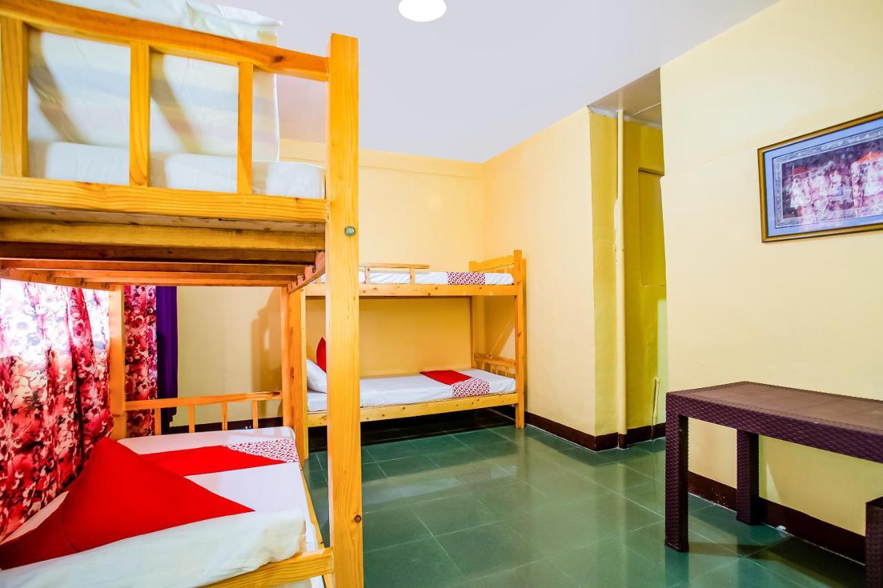 Mye Tourist Inn Paranaque City Екстер'єр фото